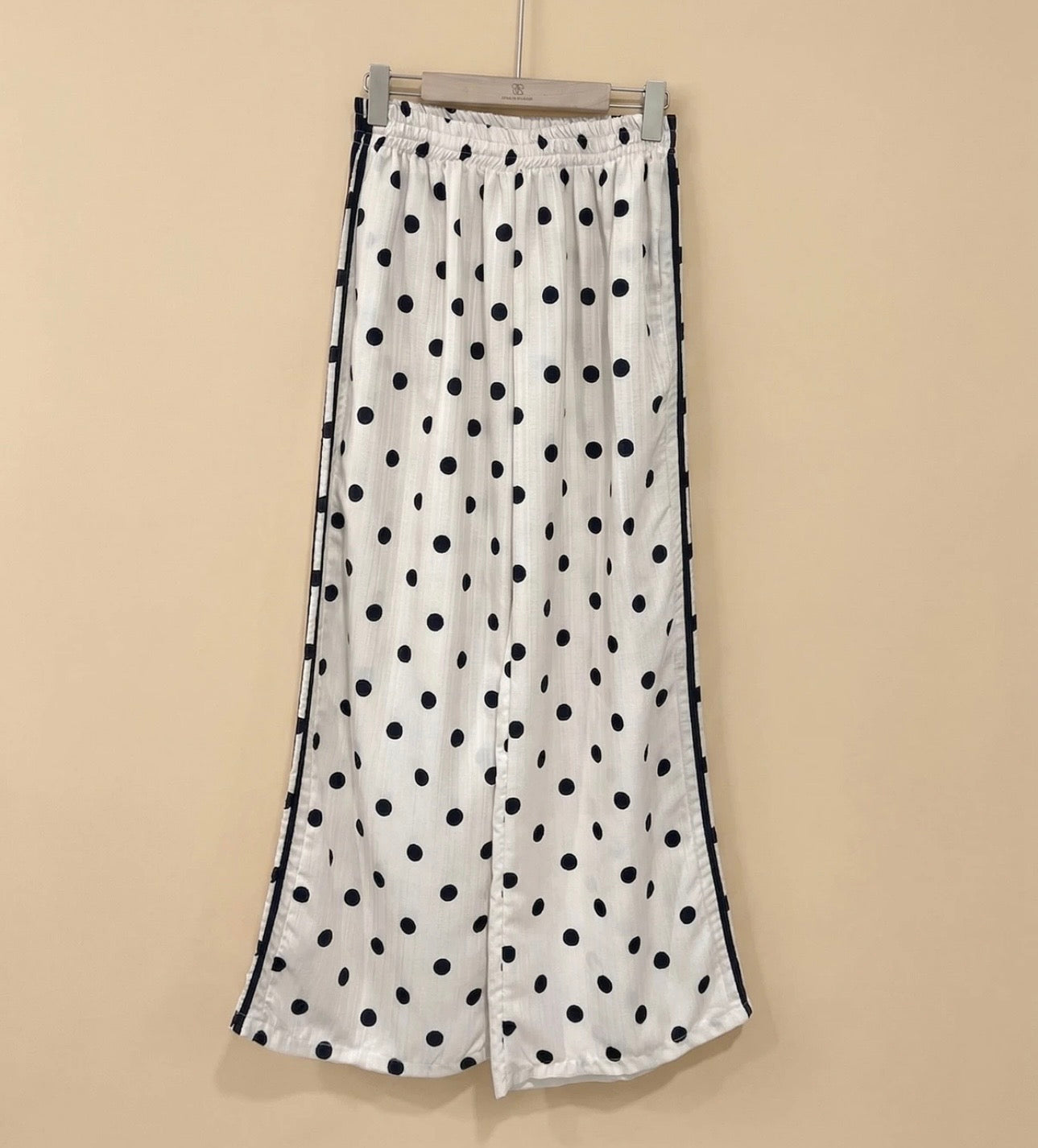 Wide Leg Hose Polka Dots