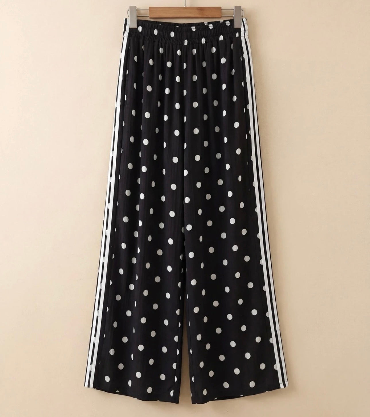 Wide Leg Hose Polka Dots