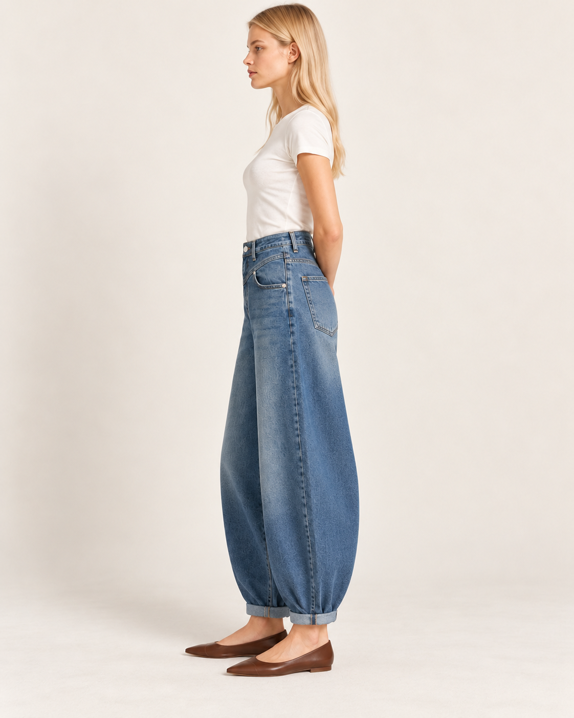 Ballon Jeans mit V-Naht – Blue Denim