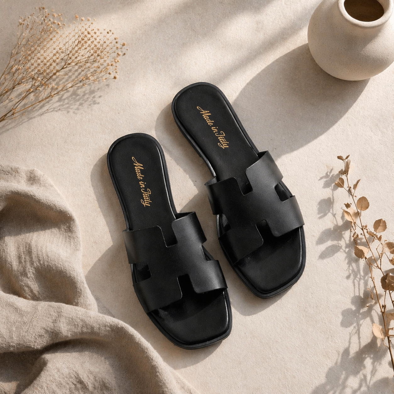 Slipper Schwarz