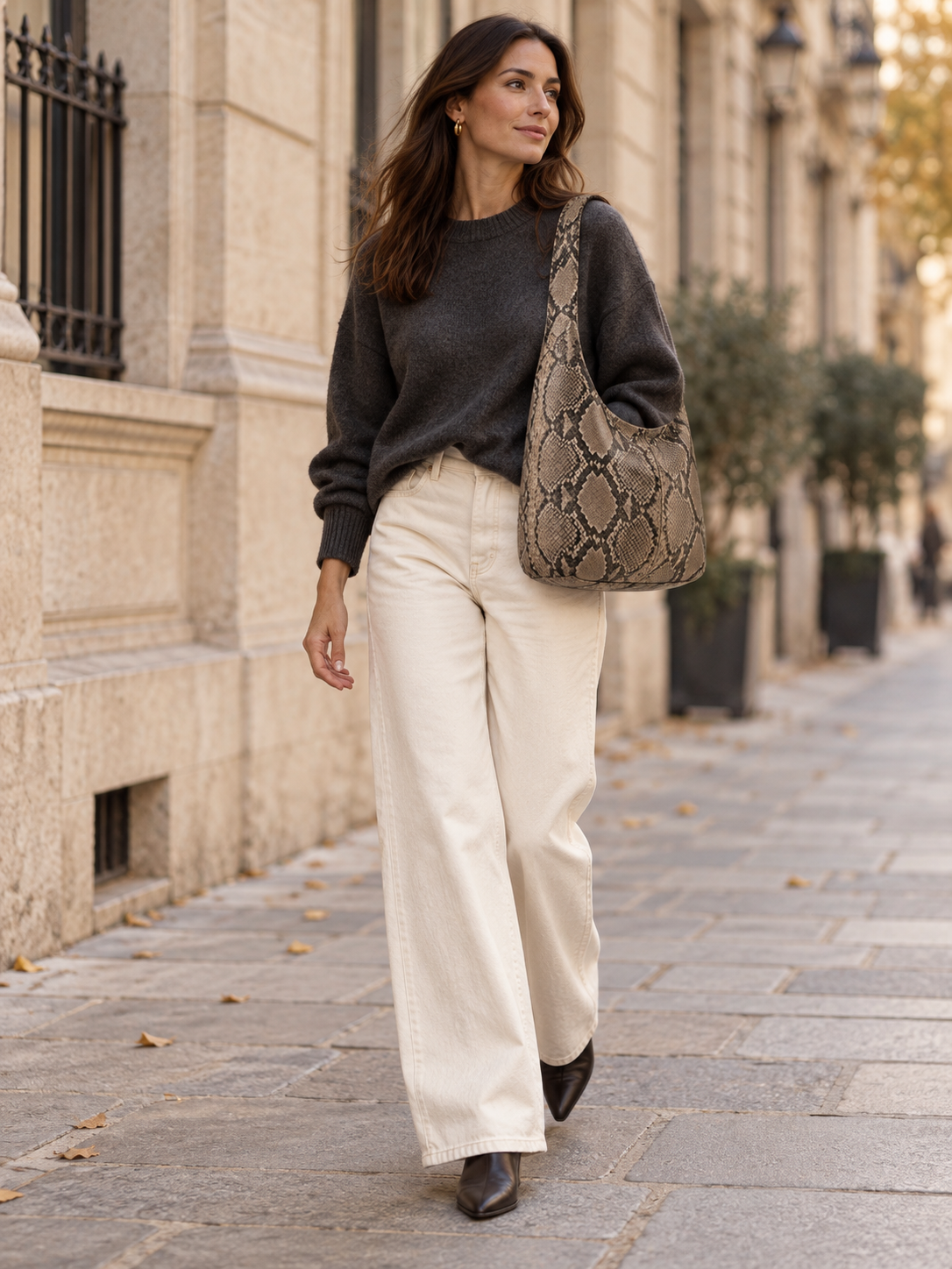 Shopper mit Schlangenprint aus echtem Leder