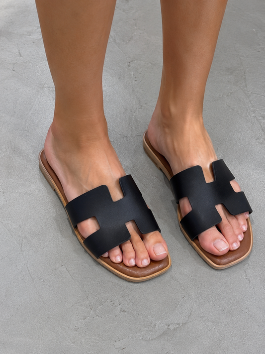 Slipper Schwarz