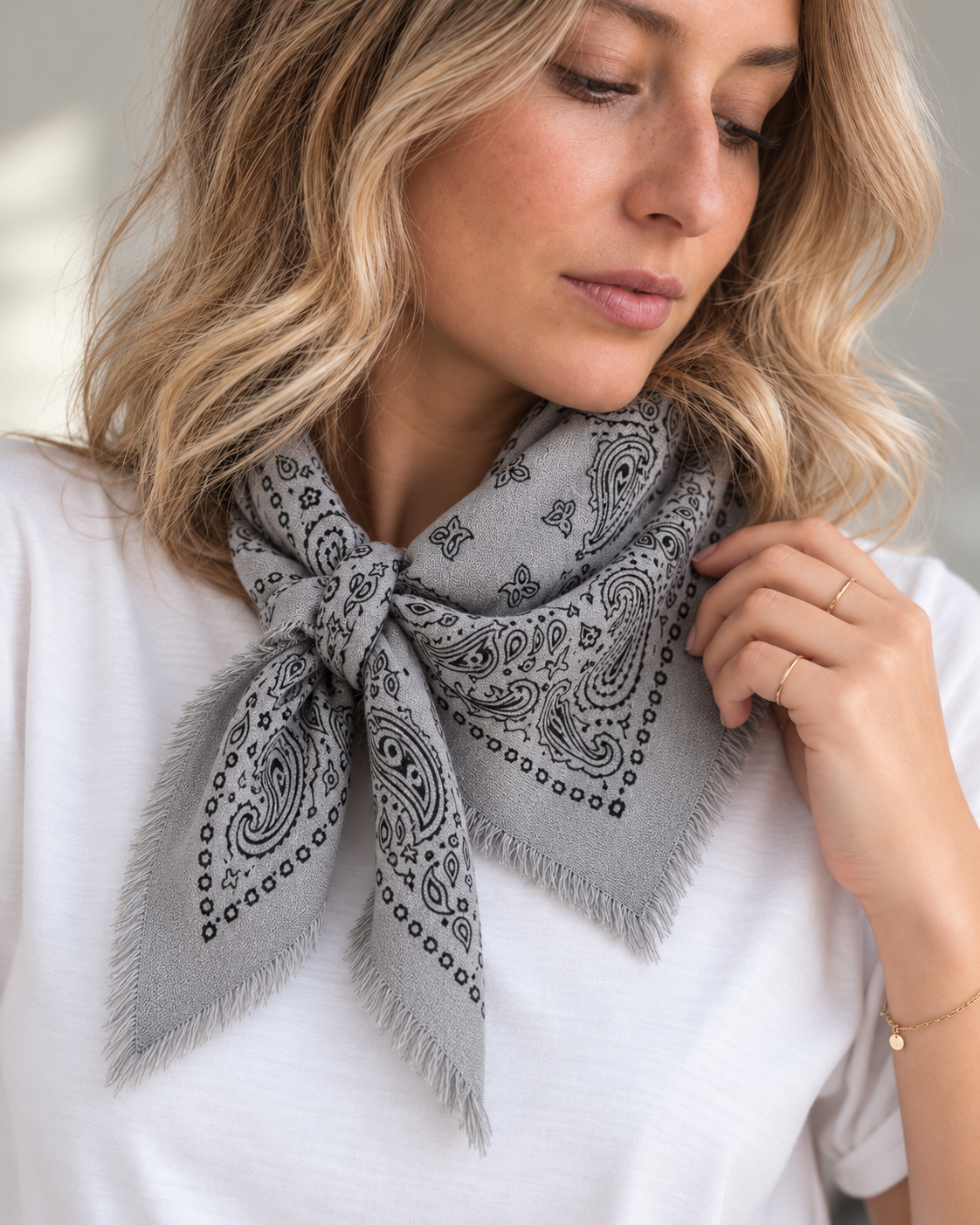 Tuch Paisley Grau