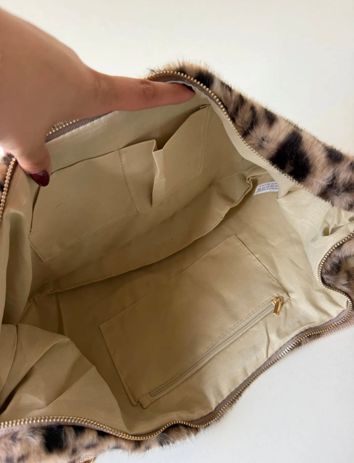 Fluffy Beauty Bag